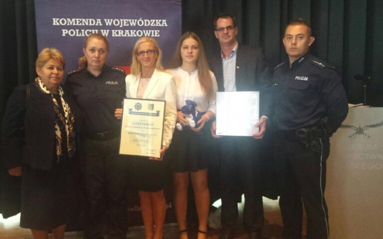 Zintegrowana polityka bezpieczeństwa szkoła promująca bezpieczeństwo