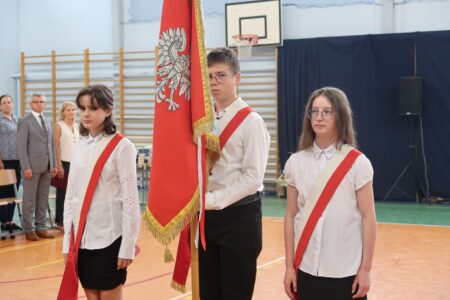 Zakończenie roku szkolnego 2025, apel w szkole